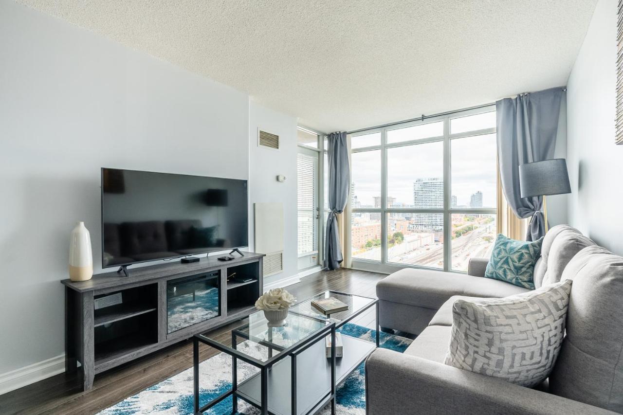 Globalstay Yonge St Condos Toronto Extérieur photo