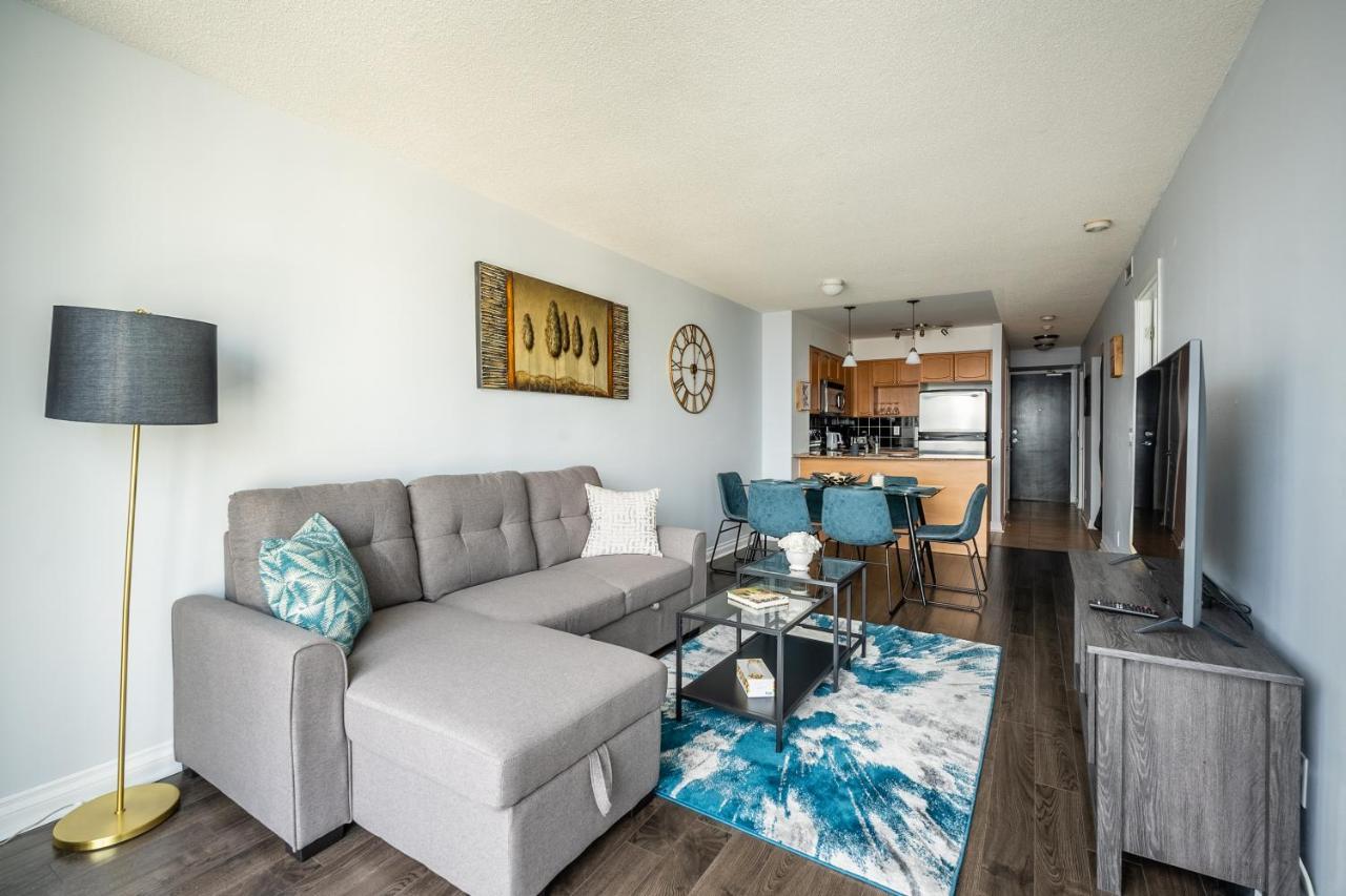 Globalstay Yonge St Condos Toronto Extérieur photo