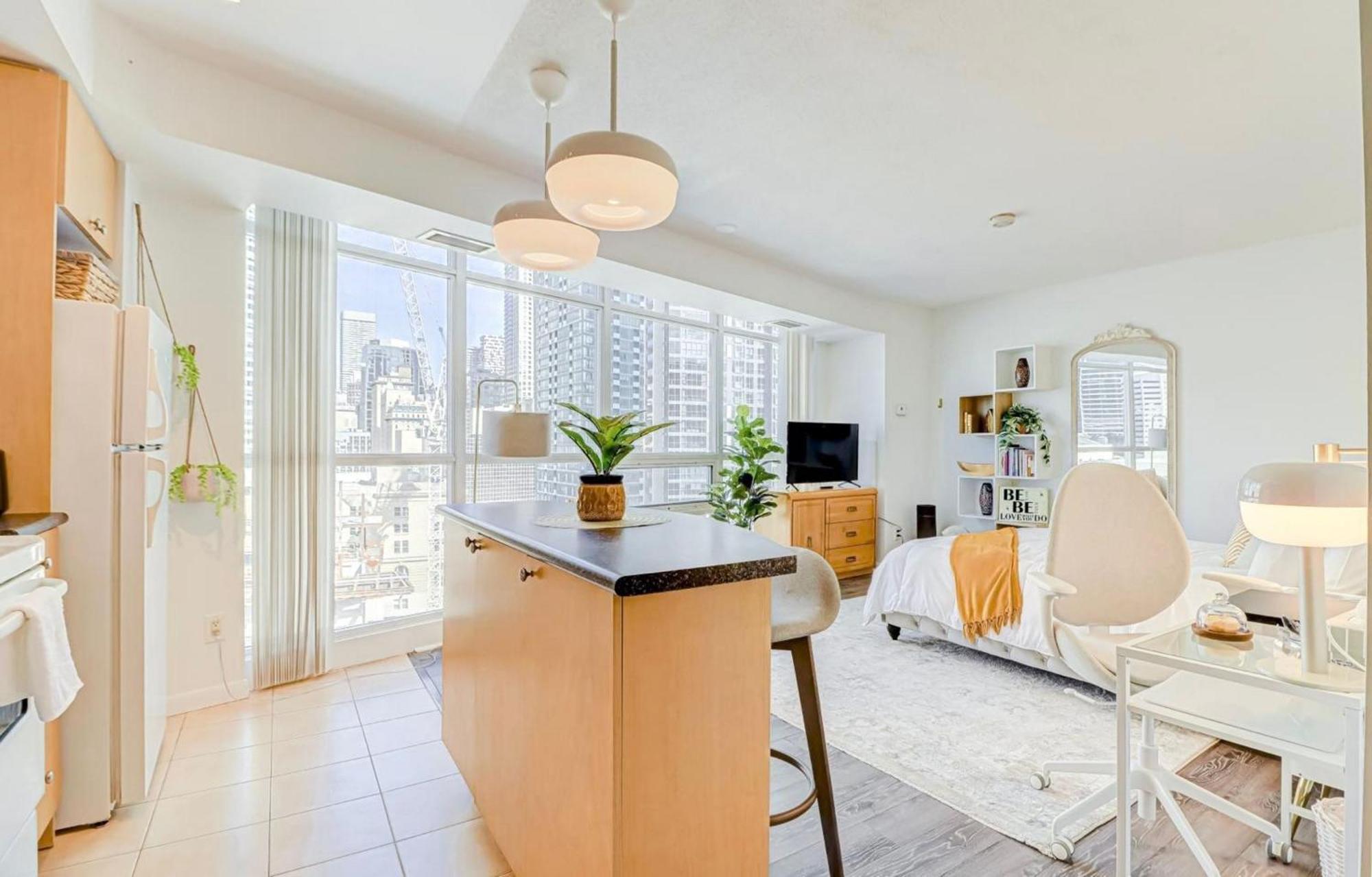 Globalstay Yonge St Condos Toronto Extérieur photo