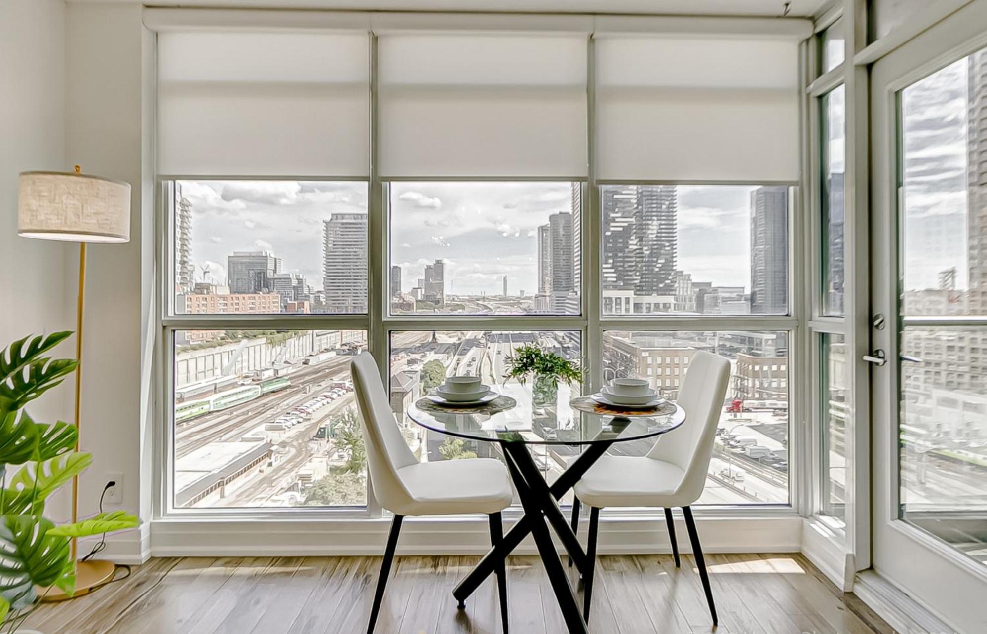 Globalstay Yonge St Condos Toronto Extérieur photo