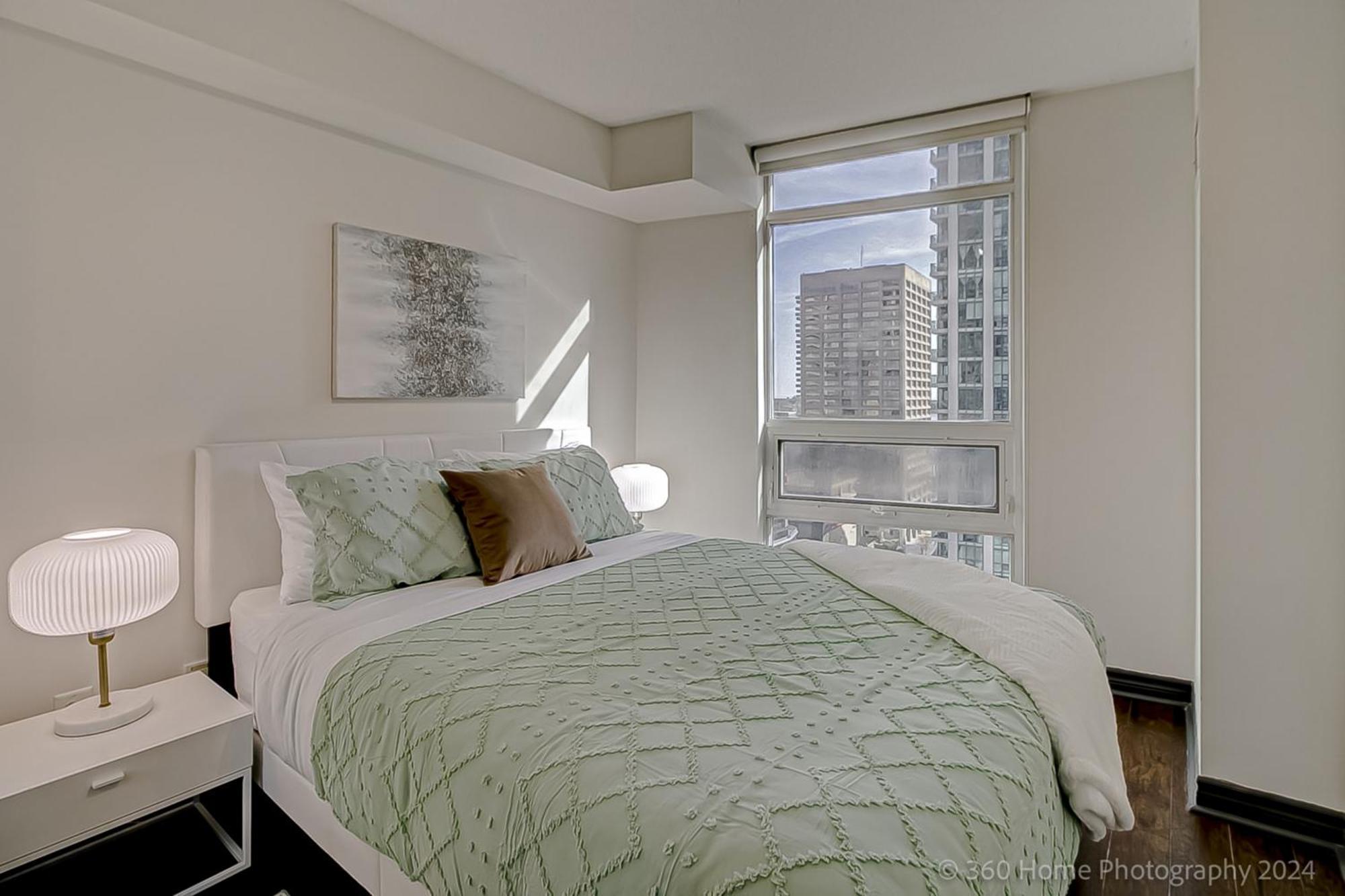 Globalstay Yonge St Condos Toronto Extérieur photo