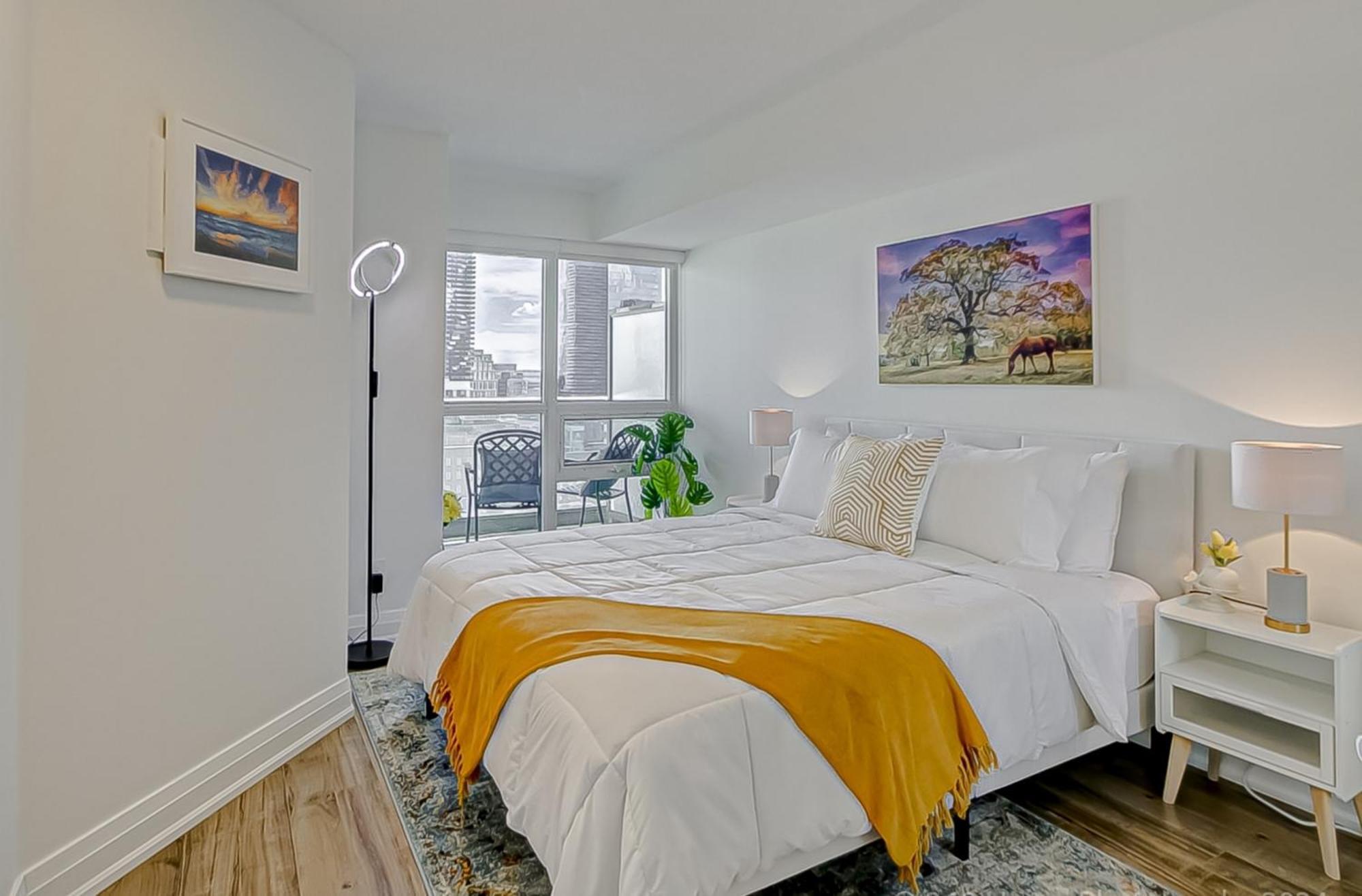 Globalstay Yonge St Condos Toronto Extérieur photo