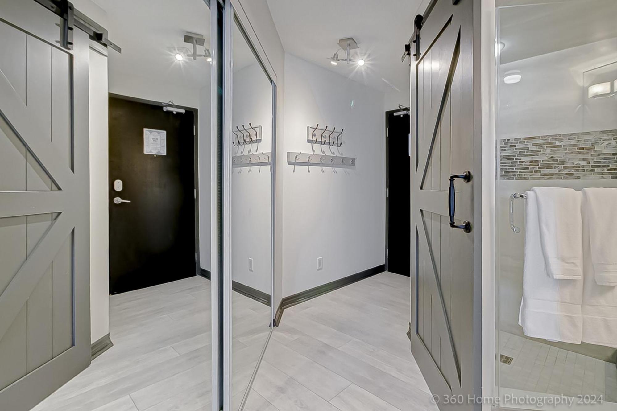 Globalstay Yonge St Condos Toronto Extérieur photo