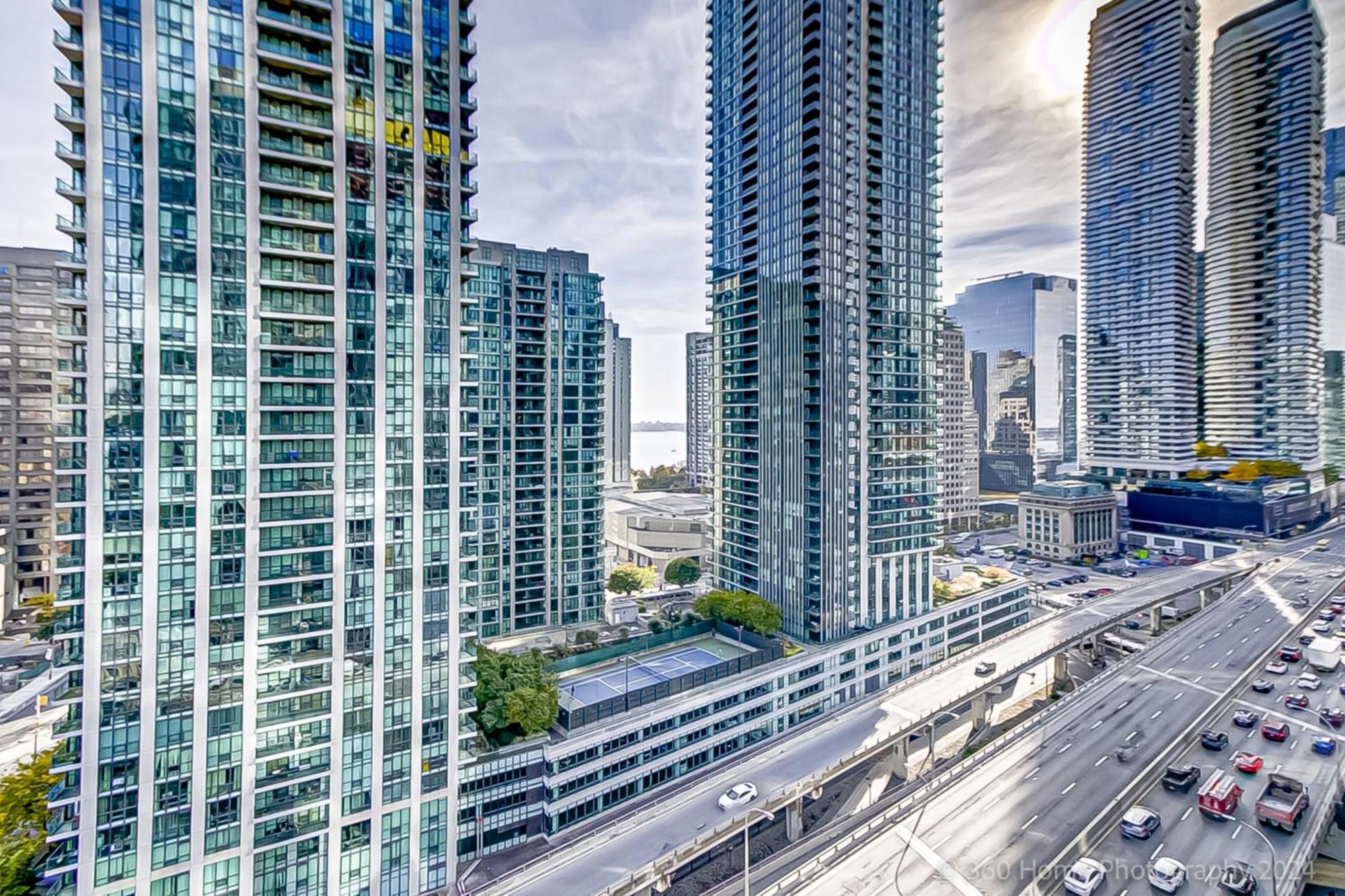 Globalstay Yonge St Condos Toronto Extérieur photo